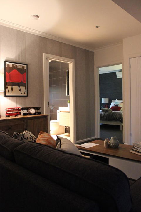 East Street Daylesford - Sydneys Hotel 4