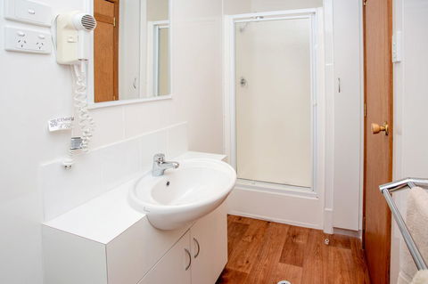 BIG4 Whiters Holiday Village - Sydneys Hotel 36