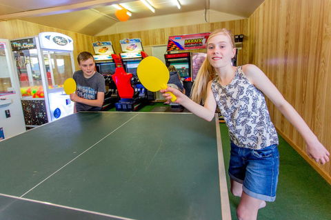 BIG4 Whiters Holiday Village - Sydneys Hotel 9