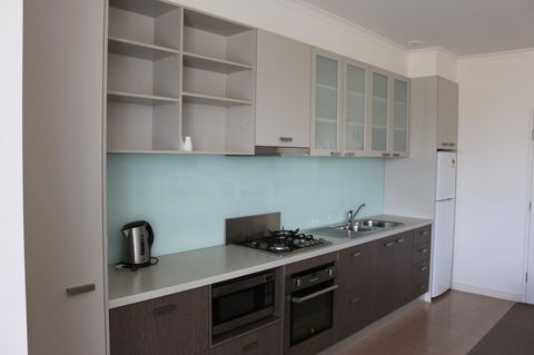 Bairnsdale International - Sydneys Hotel 13