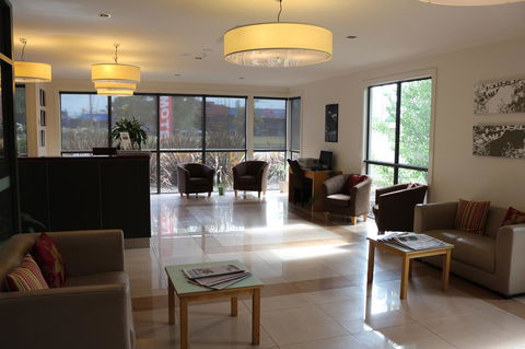 Bairnsdale International - Sydneys Hotel 20