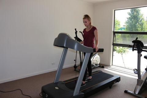 Bairnsdale International - Sydneys Hotel 6