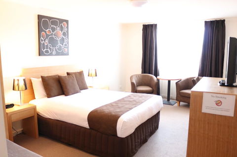 Bairnsdale International - Sydneys Hotel 3