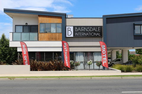 Bairnsdale International - Sydneys Hotel 8