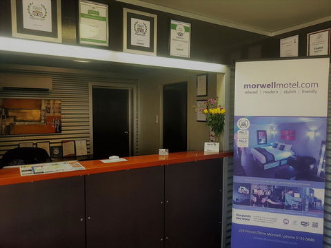 The Olive Tree Motel - Sydneys Hotel 11