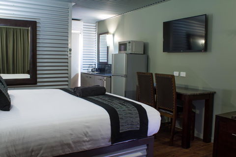 The Olive Tree Motel - Sydneys Hotel 4