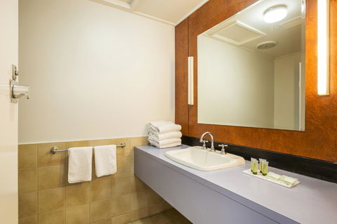 Burvale Hotel - Sydneys Hotel 35