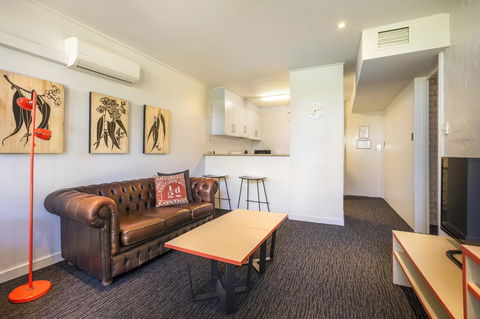 Burvale Hotel - Sydneys Hotel 3