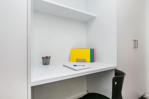 Complete Host The River Apartments - Sydneys Hotel 6