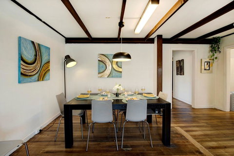 Jettycove Beach House - Sydneys Hotel 4