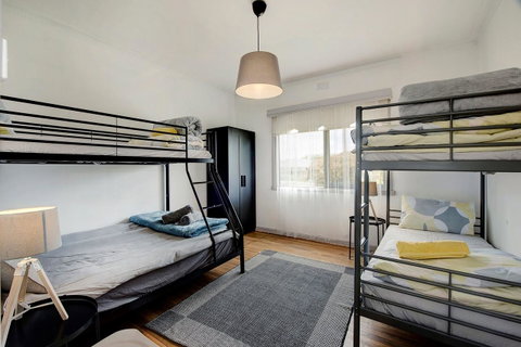 Jettycove Beach House - Sydneys Hotel 7