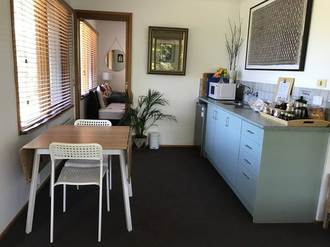 The Fingal Farm - Sydneys Hotel 13