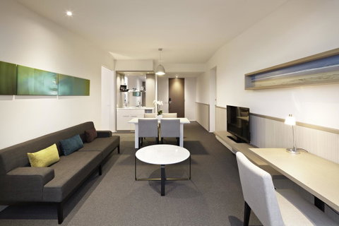 Quarters At Flinders Hotel - Sydneys Hotel 4