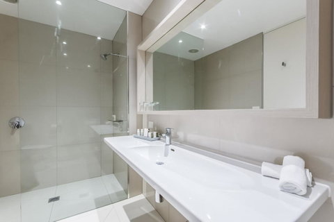 Quarters At Flinders Hotel - Sydneys Hotel 18
