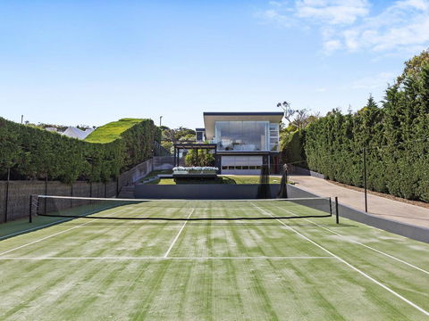 The Belmond - Sydneys Hotel 3