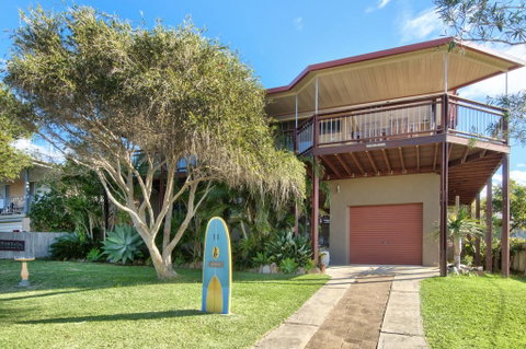 THE BOARDROOM ON BANKSIA - 11 Banksia Ave Bonny Hills - Sydneys Hotel 1