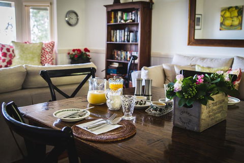 The Bryn At Tilba - Sydneys Hotel 1