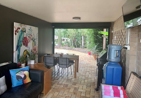 The Canungra Motel - Sydneys Hotel 2