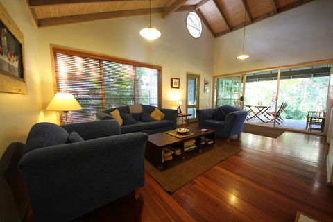 The Carrai - Sydneys Hotel 0