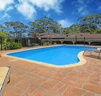 The Court 4 - Lazy Dayz - Sydneys Hotel