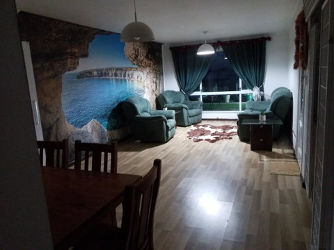 The DOLPHIN PLACE - Sydneys Hotel 1