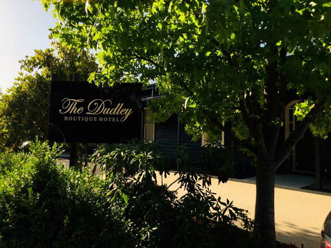 The Dudley Boutique Hotel - Sydneys Hotel 0