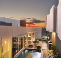 The Frames - Sydneys Hotel