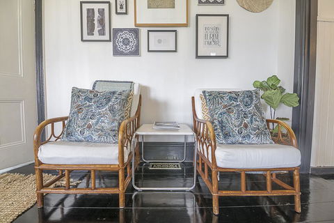 The Gardener's Cottage - Sydneys Hotel 3