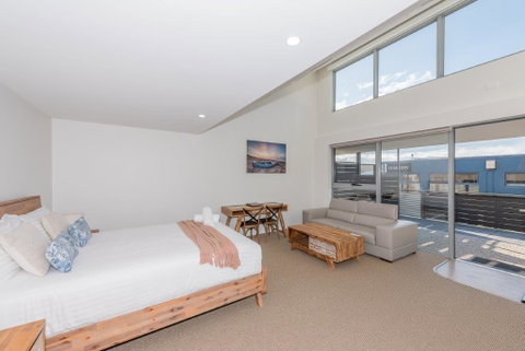 The Hub Bicheno - Sydneys Hotel 2