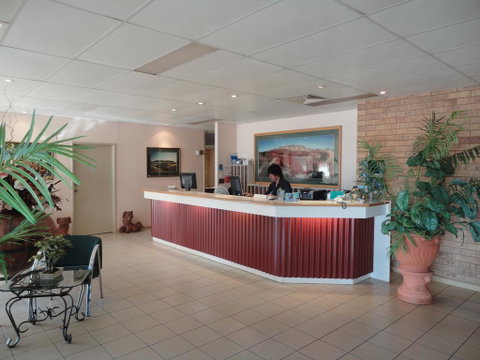 The Lodge Motel - Sydneys Hotel 1