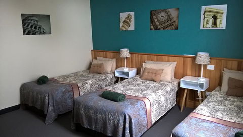 The Moe Motor Inn - Sydneys Hotel 3