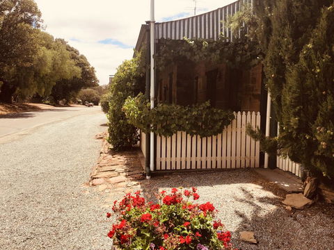 The Olde Devonshire House - Sydneys Hotel 0