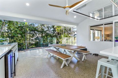 The Perfect Pet Friendly Escape, Sunshine Beach - Sydneys Hotel 1