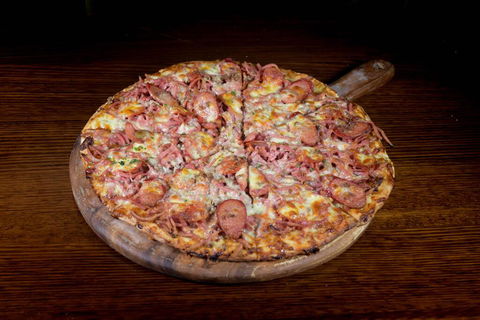 The Queensland Hotel - Sydneys Hotel 2