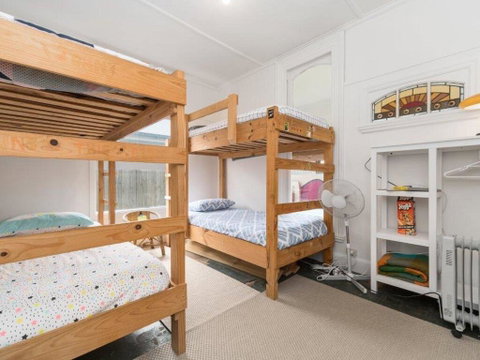 The Rosebud Beach Shack - Sydneys Hotel 1