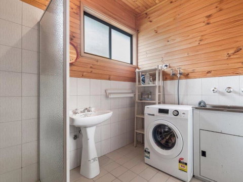 The Rosebud Beach Shack - Sydneys Hotel 3