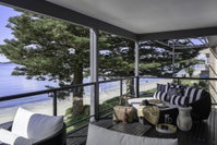 Book Salamander Bay Accommodation Vacations Sydneys Hotel Sydneys Hotel