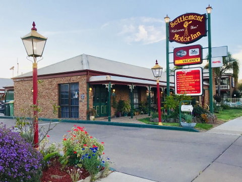 The Settlement Historic Hotel - Sydneys Hotel 0