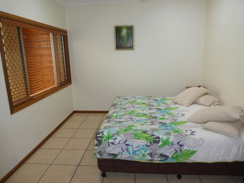 The Summit Rainforest Retreat - Sydneys Hotel 0