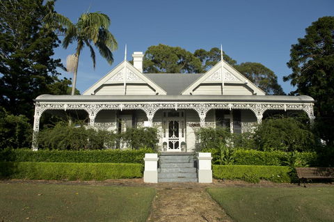 The Villa - Sydneys Hotel 2