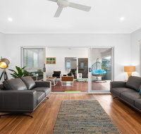Three-Bed Family Entertainer Near Beach and Cafes - Sydneys Hotel