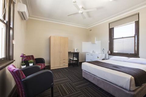 Toongabbie Hotel - Sydneys Hotel 2