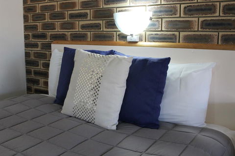 Top Of The Town Motel - Sydneys Hotel 0