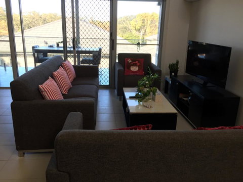 Townhouse - Sydneys Hotel 1
