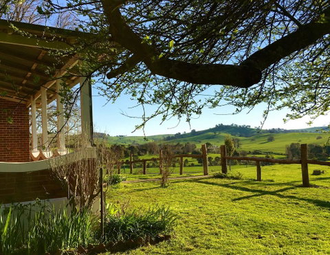 Tracton Homestead - Sydneys Hotel 1