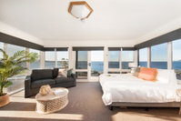 Tranquil Waters - with Mesmerising waterviews