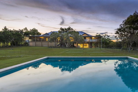 TRANQUILO BEACH HOUSE - Sydneys Hotel 0