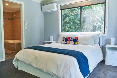 Treetops Haven - Sydneys Hotel 3