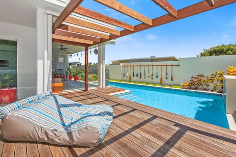 Ulladulla Family Retreat - Sydneys Hotel 3