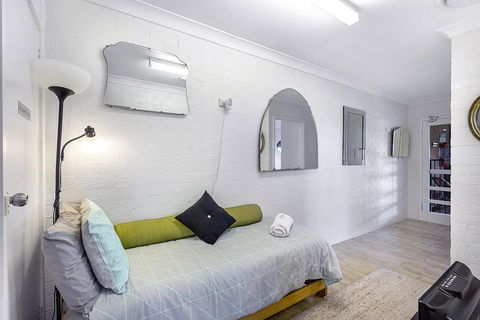Ullora Road 38 - Sydneys Hotel 3